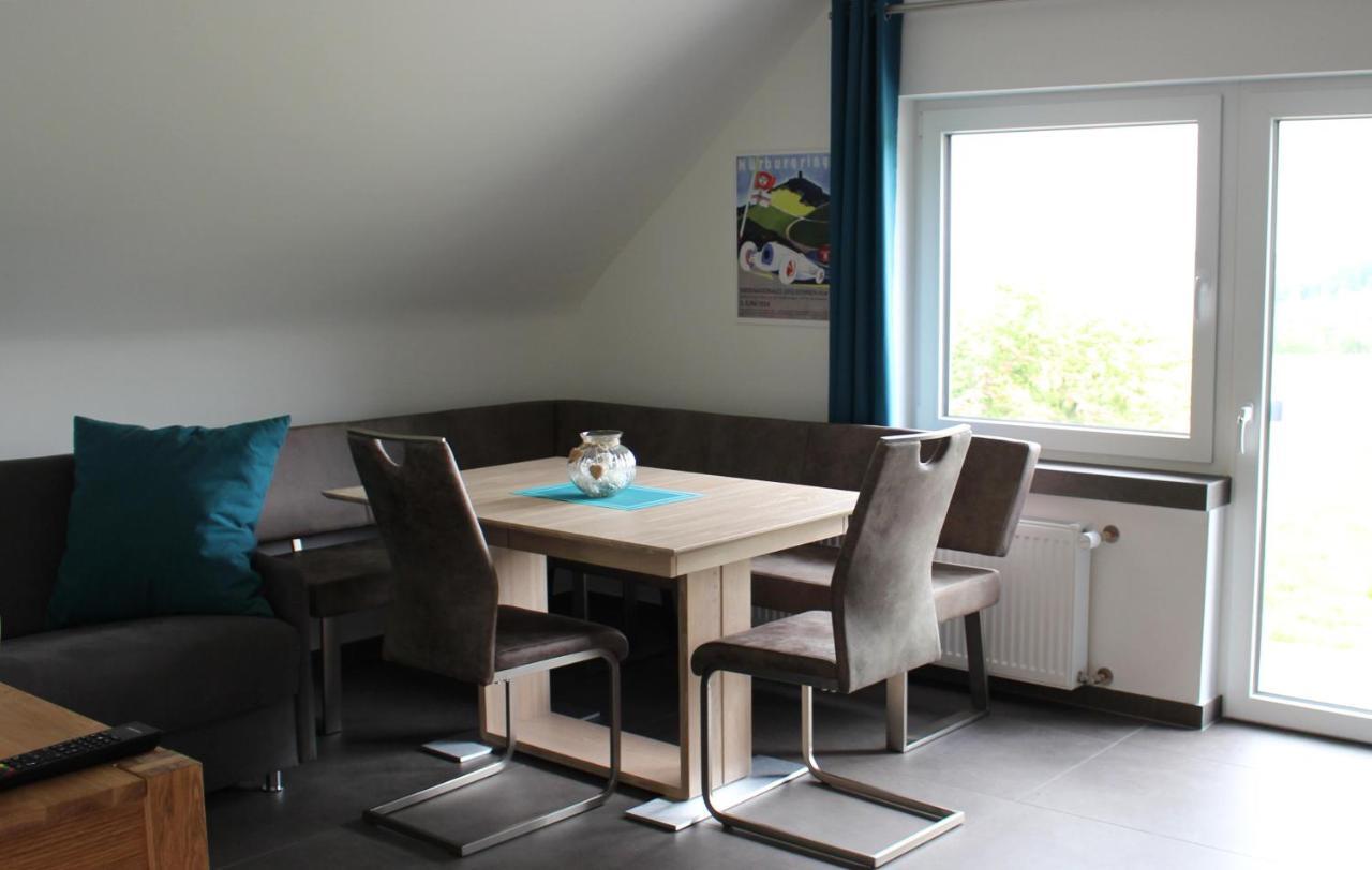 Ferienwohnung Hohe Acht Kaltenborn  エクステリア 写真