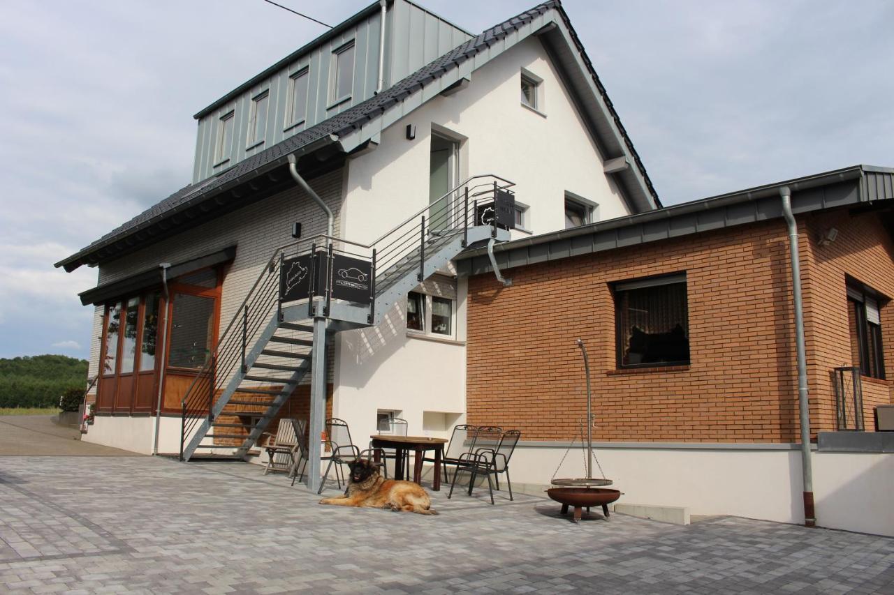 Ferienwohnung Hohe Acht Kaltenborn  エクステリア 写真